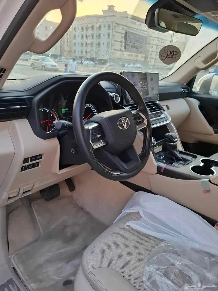 لاندكروزر 2023 VX اخو الزيرو 43