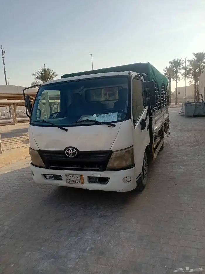 modal تويوتا دينا 2012 2