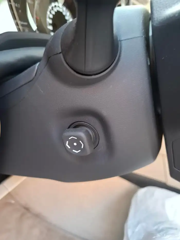 لاندكروزر 2023 VX اخو الزيرو 16