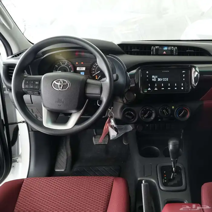 هايلوكس سلق DLX ديزل موديل 2025 5