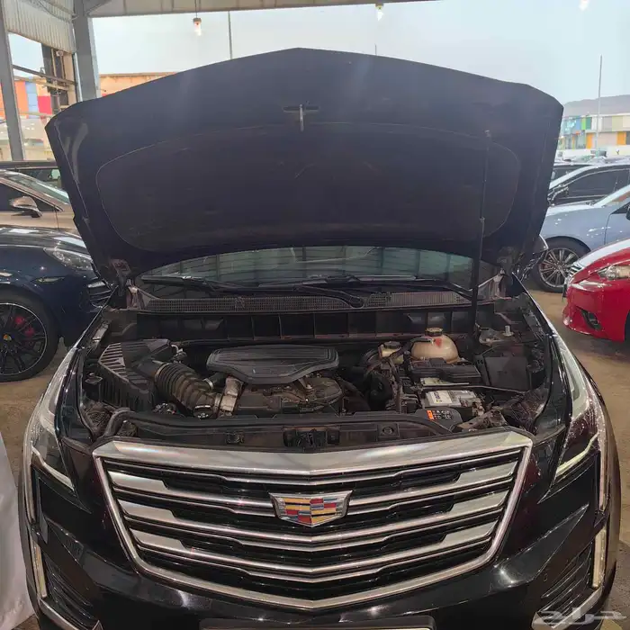 كاديلاك XT5 2017 10