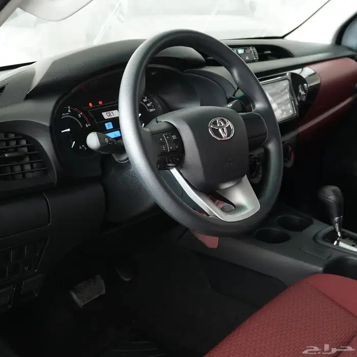 هايلوكس سلق DLX ديزل موديل 2025 6