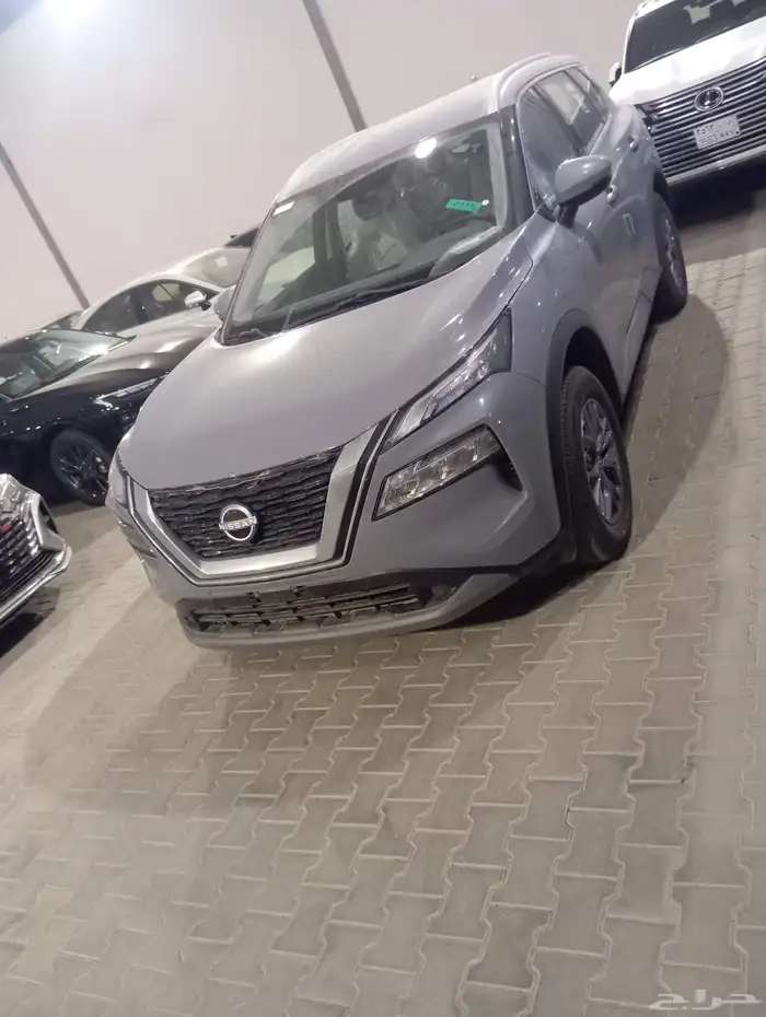 اكس تريل 5 مقاعد بدون دبل 2025...كاش واقساط بدون دفعه اولى 7