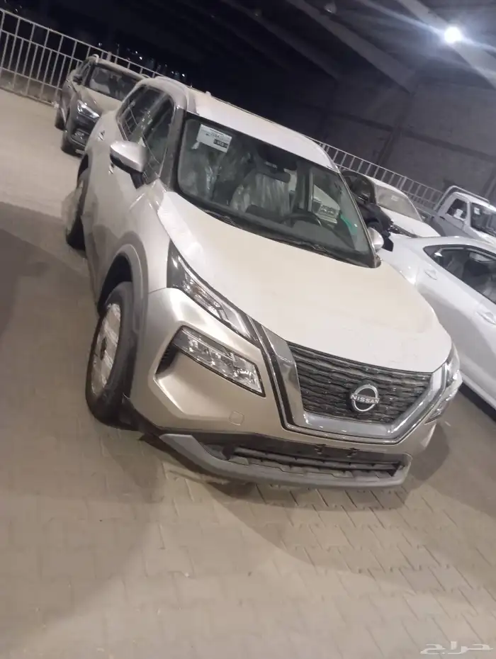 اكس تريل 5 مقاعد بدون دبل 2025...كاش واقساط بدون دفعه اولى 5