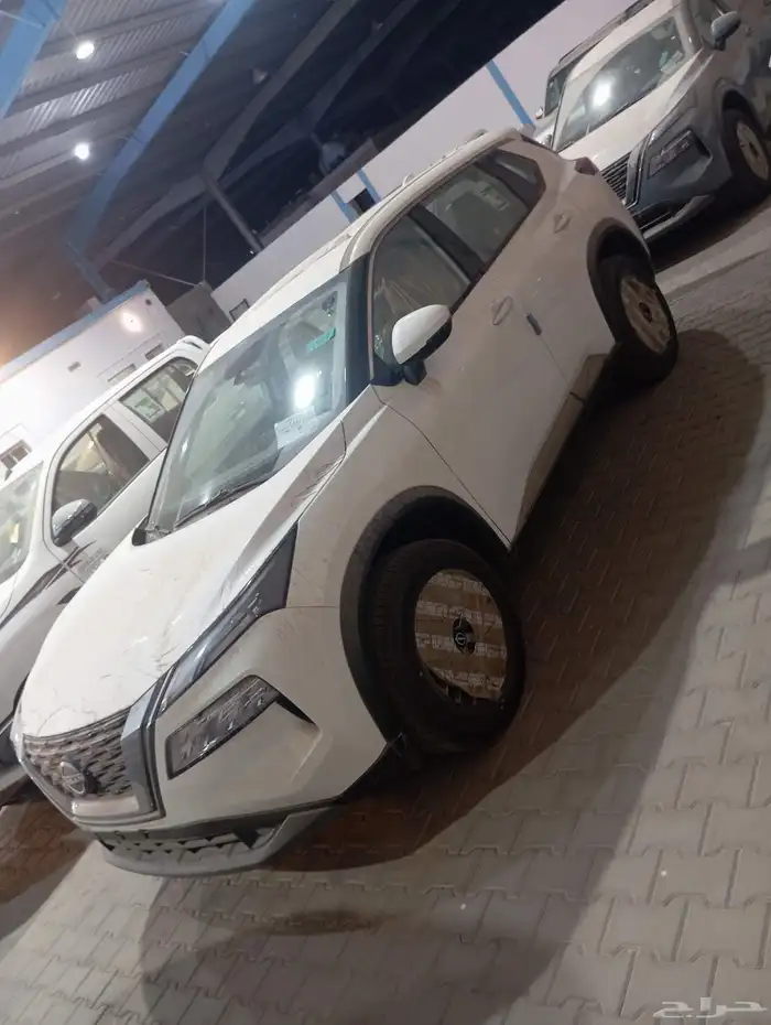 اكس تريل 5 مقاعد بدون دبل 2025...كاش واقساط بدون دفعه اولى 1