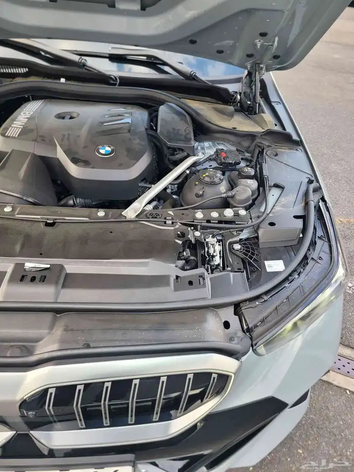 مملوكة لدي العصيمي قيد الشحن BMW520i mkit 2024 25
