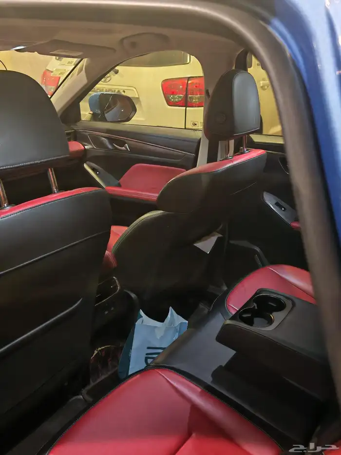 جوليان haval 9