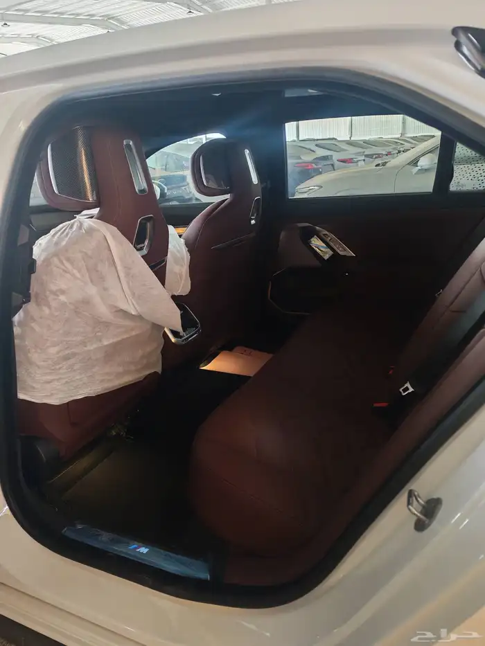 بي ام دبليو 735 موديل 2025 7