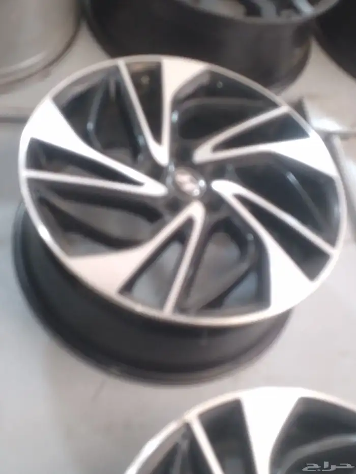 جنوط توسان وكاله مقاس 19 1