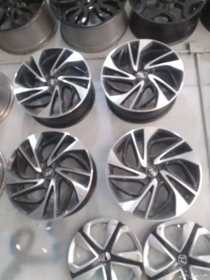 جنوط توسان وكاله مقاس 19 0