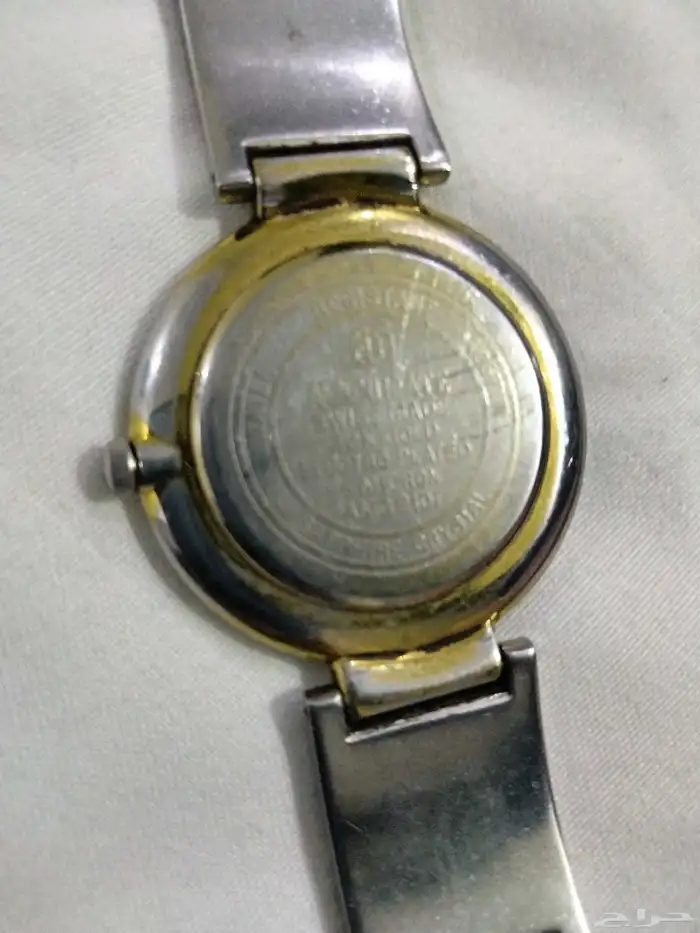 للبيع ساعة ACCURATE كلاسيكية 2