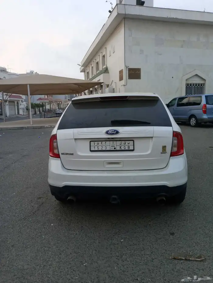 لبيع موديل 2011 5