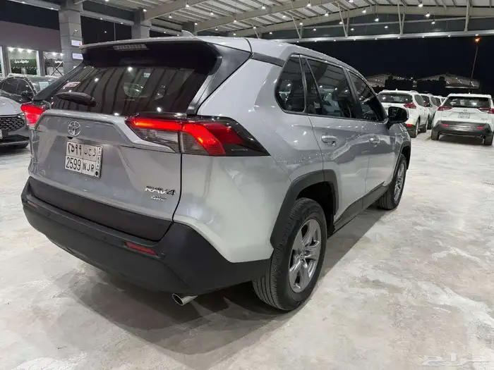 تويوتا راف فور 2022 4