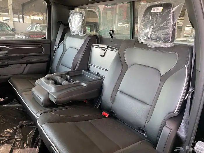 دودج رام 1500 لارامي سبورت موديل 2025 عروض نهاية السنه 9