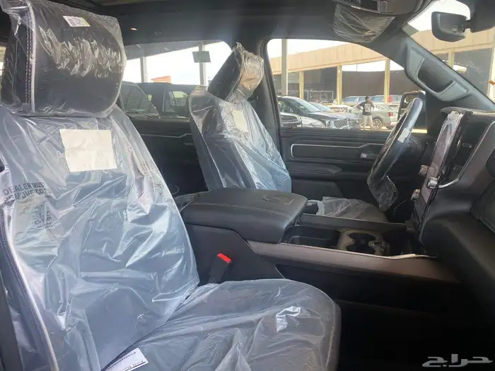 دودج رام 1500 لارامي سبورت موديل 2025 عروض نهاية السنه 7