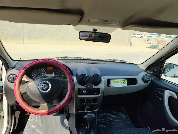 بيع سيارة رينو لوجان اوتوماتيك موديل 2012 0