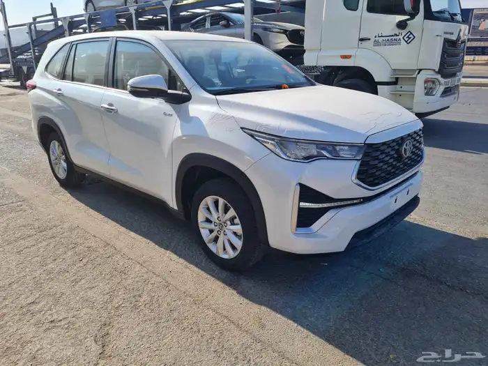 تويوتا انوفا 2025GL هيبرد 1