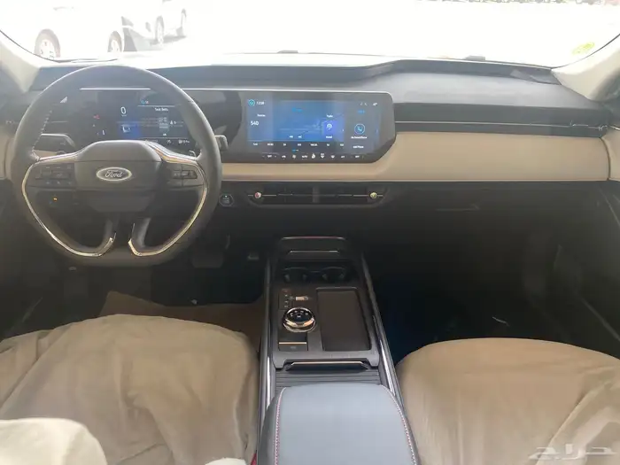 فورد تورس تيتانيوم موديل 2026 عروض نهاية السنه 9