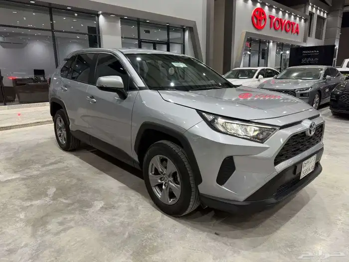تويوتا راف فور 2022 2