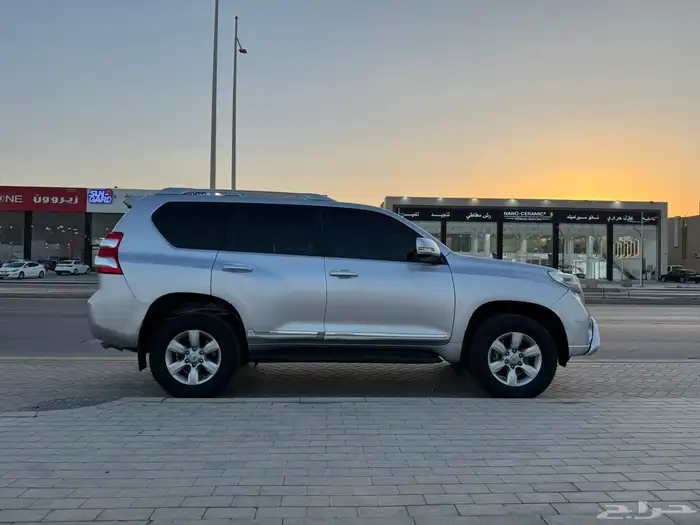 للبيع تويوتا برادو مديل 2016 سعودي عبدالطيف جميل 2