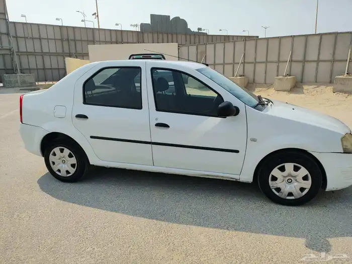 بيع سيارة رينو لوجان اوتوماتيك موديل 2012 6