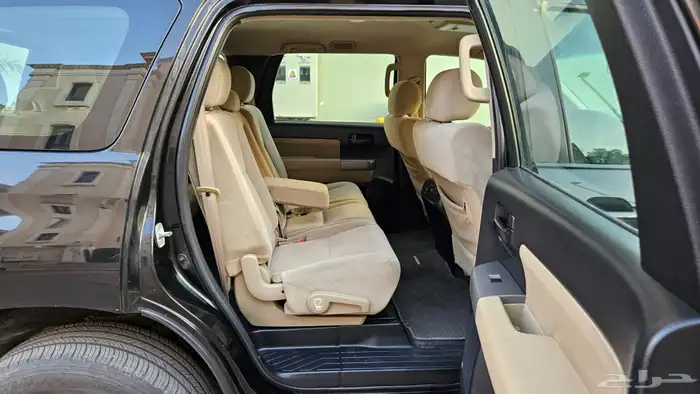 تويوتا سيكويا 2013 للبيع 9