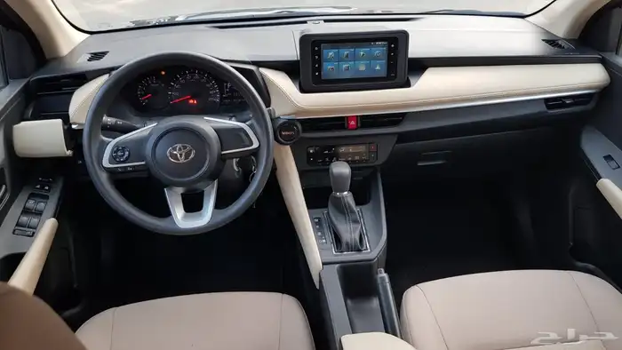 تويوتا يارس 2023 11