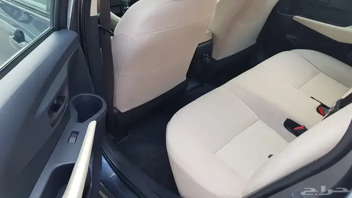 تويوتا يارس 2023 8