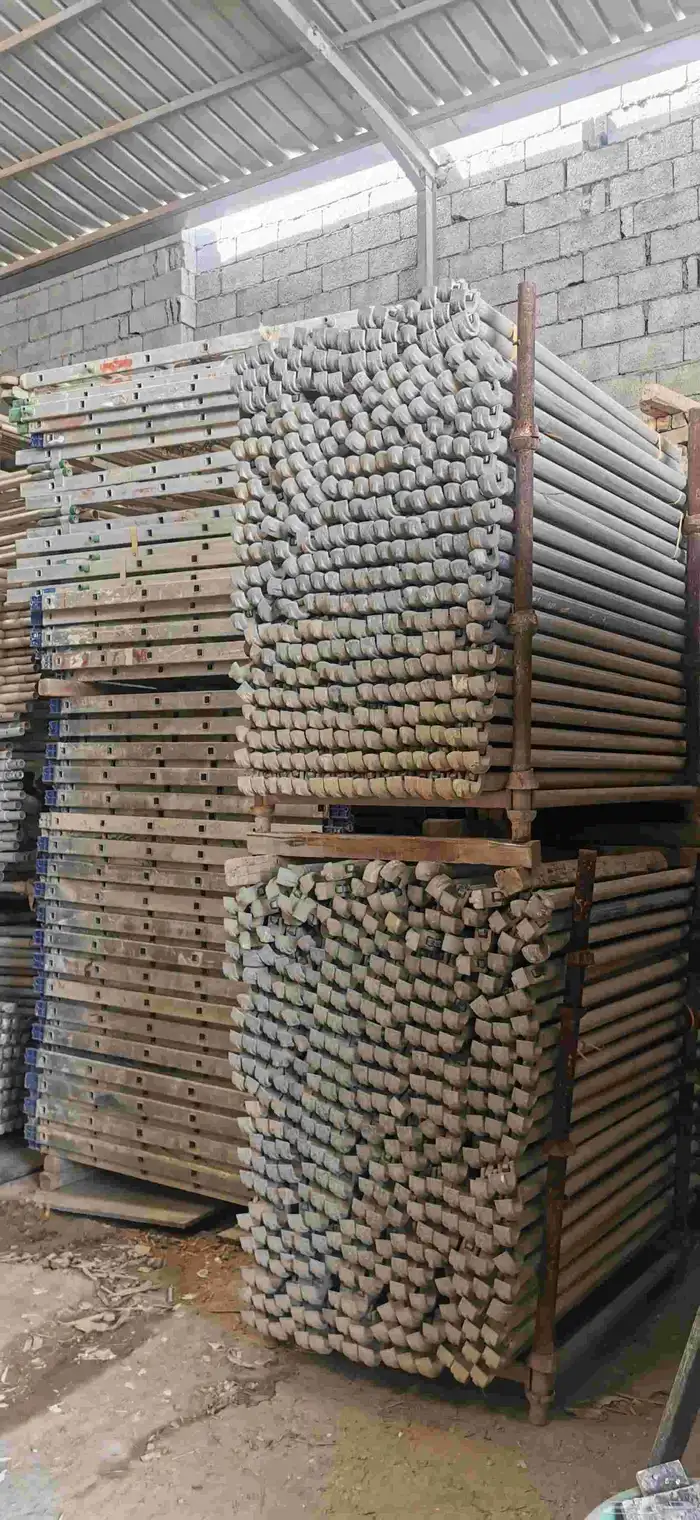 سقالات حديد   المنيوم   شدات معدنية 8