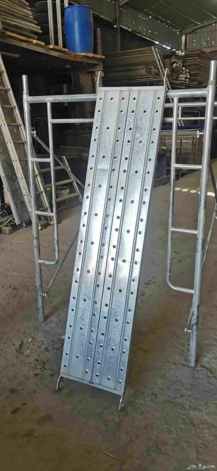 سقالات حديد   المنيوم   شدات معدنية 0