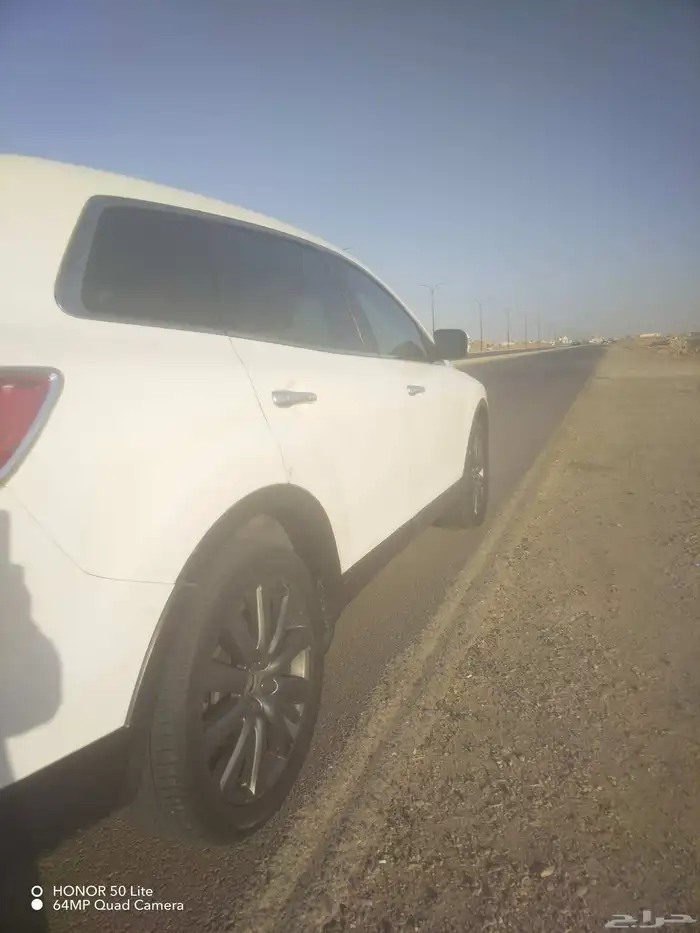 مازداCX9 2009 لون ابيض 2