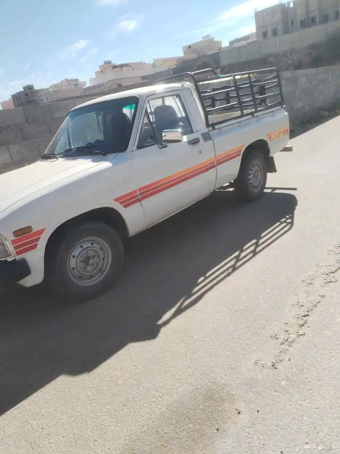 هايلوكس موديل 83 0