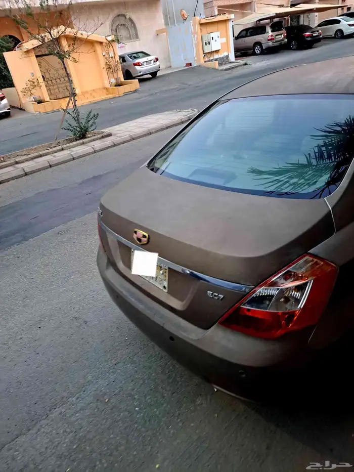 سيارة جيلي جراند7موديل2013 2