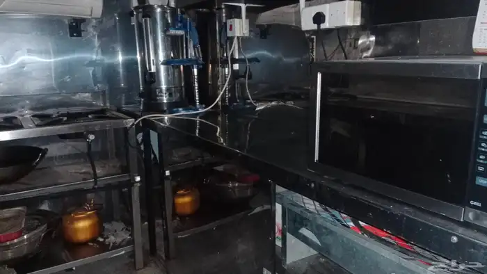 عربات طعام متنقلة للإيجار داخل جدة   وللبيع خارج جدة حسب الا 4