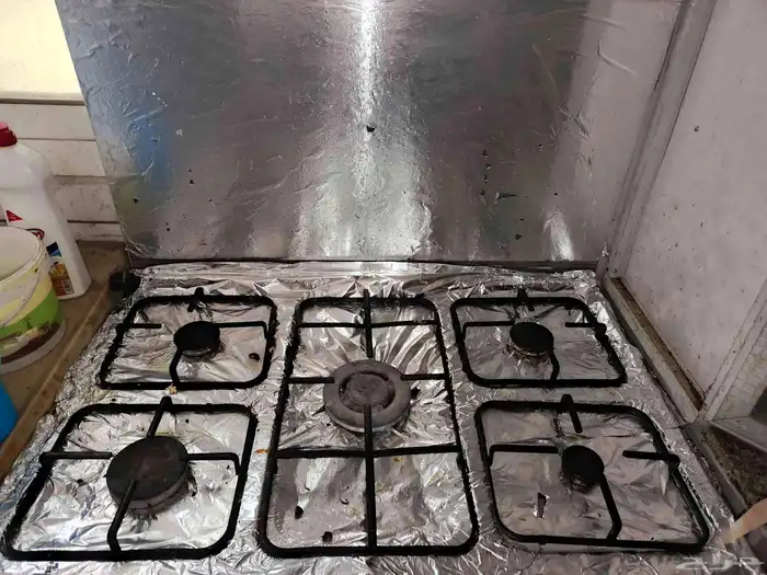 للبيع مكيفات ومطبخ ثمان قطع وفرن حاله جيده 10