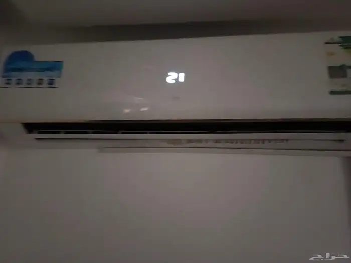 للبيع مكيفات ومطبخ ثمان قطع وفرن حاله جيده 1