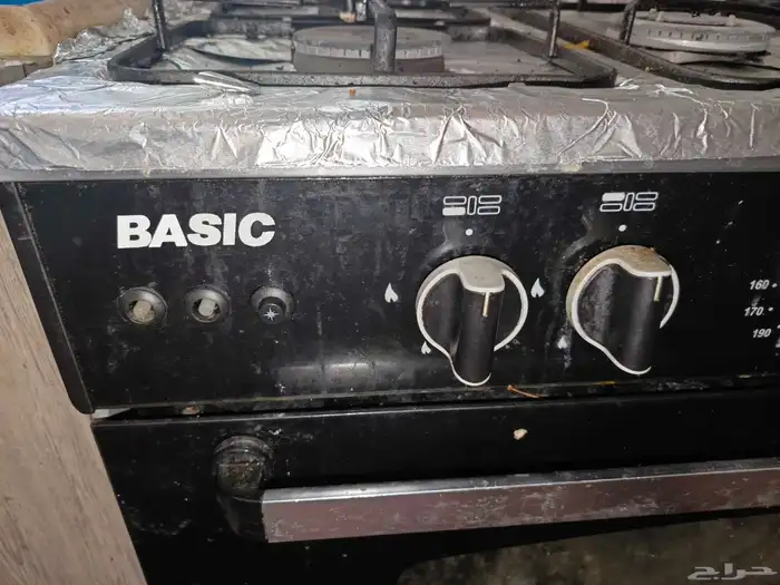 للبيع مكيفات ومطبخ ثمان قطع وفرن حاله جيده 9