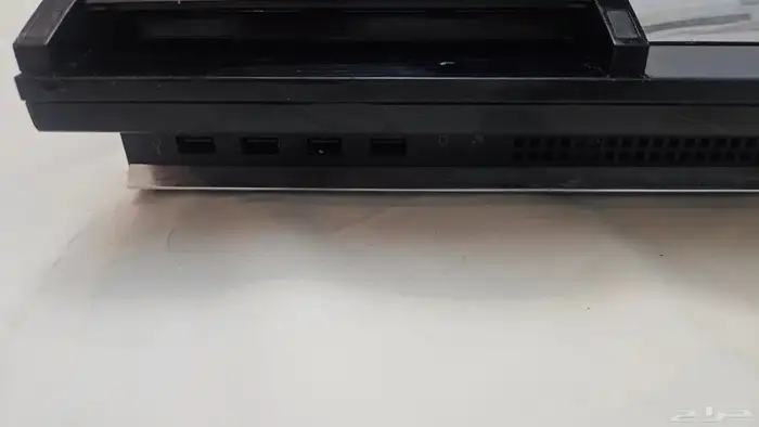 PlayStation 3 Fat   موديل CECHC04 نسخة الإطلاق 1