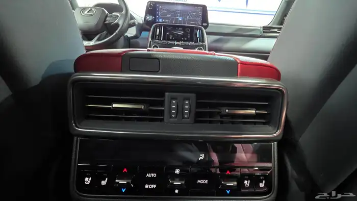 لكزس LX600 Fsport فل 2024 20