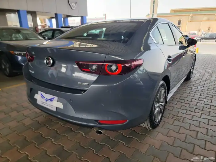 مازدا 3 2024 متاح تقسيط 4