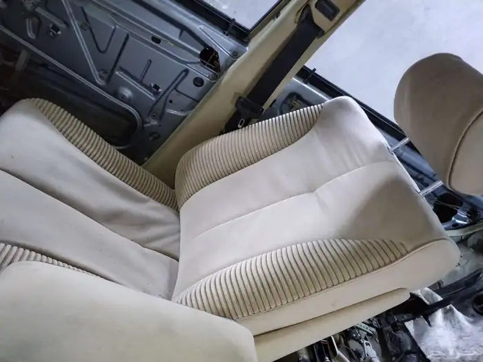 قطع 560 مرسيدس W126 4