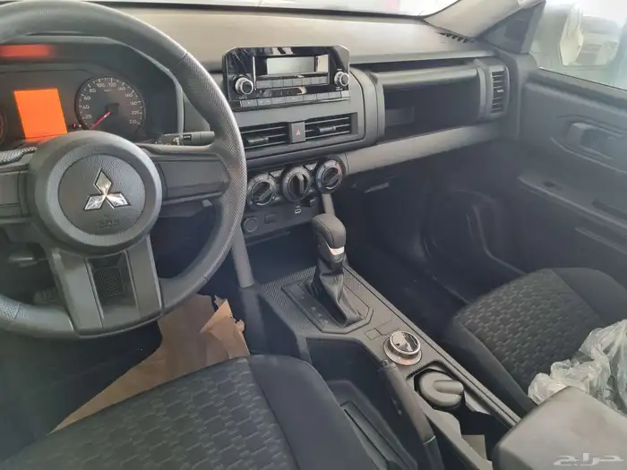 ميتسوبيشي ال200جنط16 اوتوماتيك 2025 4