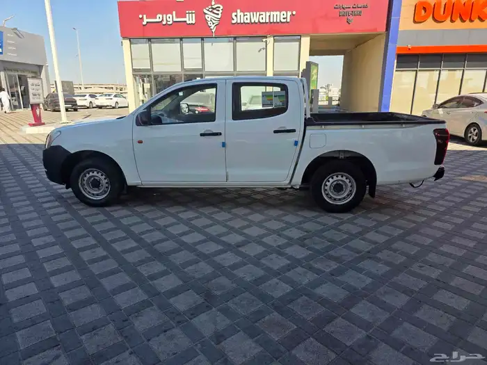 ايسوزو ديماكس غمارتين 2021 نضيف 6