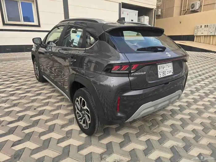 سزوكي فرونكس 2024 ماشيه 8500k فقط 4