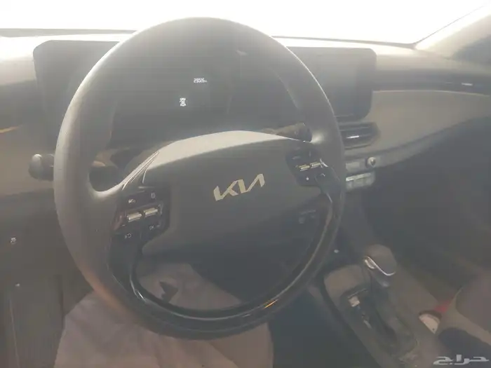 سياره للتنازل كيا k3 موديل 2024 5