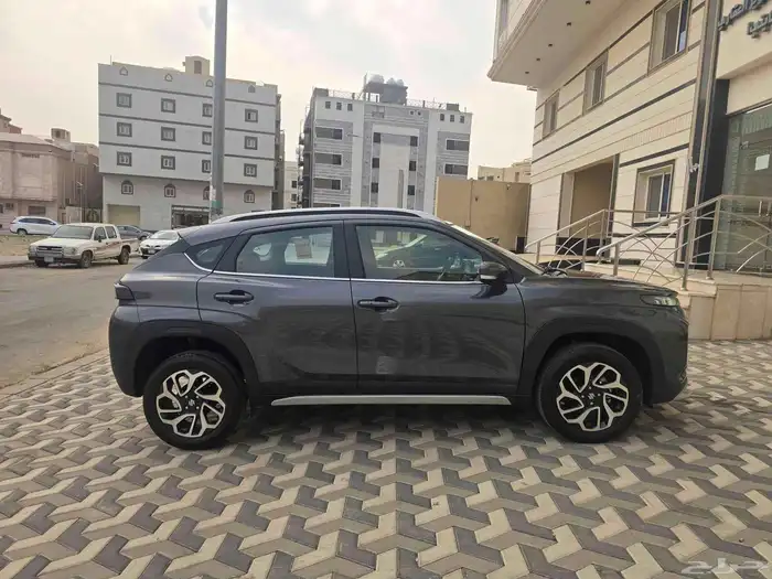 سزوكي فرونكس 2024 ماشيه 8500k فقط 2