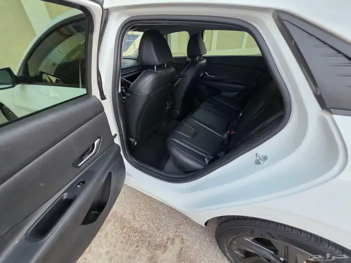 النترا سمارت 2023 بدي وكالة بطاقة جمركية الأحساء 23