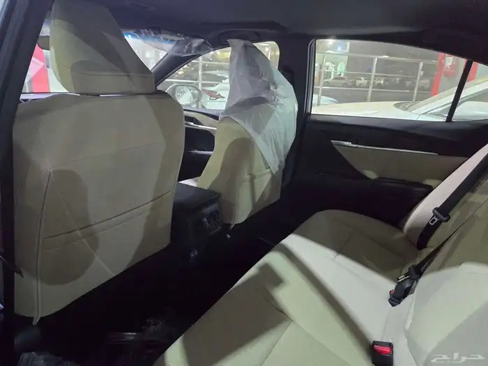 تويوتا كامري ال اي 2025 بنزين 5