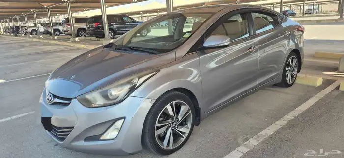 2016 Hyundai Elantra Full option 6