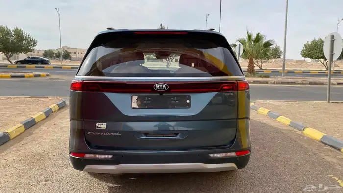 كيا كرنفال ديزل ابواب كهرباء بصمه شاشه 9 راكب 13